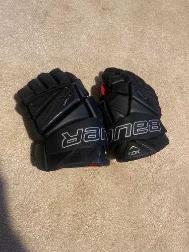 Bauer vapor X 2.9 gloves