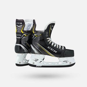 New CCM Regular Width  Size 5 Super Tacks AS1 Hockey Skates