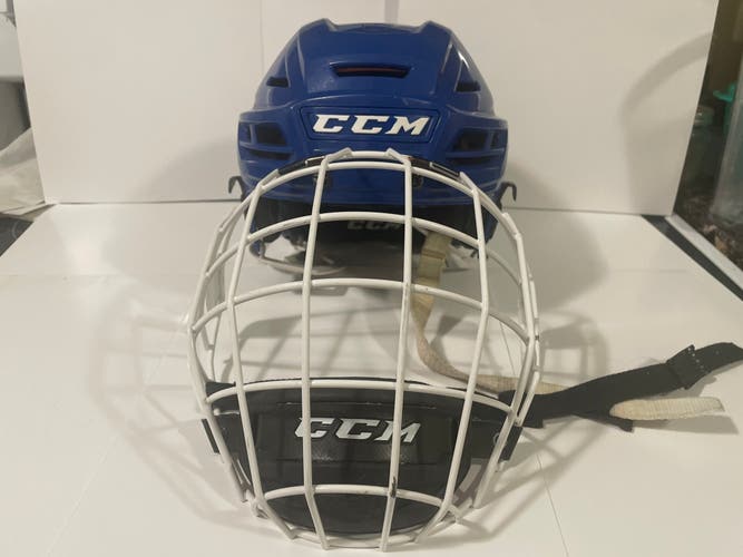 CCM TACKS 710 HELMET SIZE M