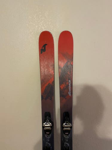 Used Powder With Bindings Max Din 13 Enforcer Skis