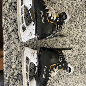 Used Bauer Size 5.5 Supreme S29 Hockey Skates