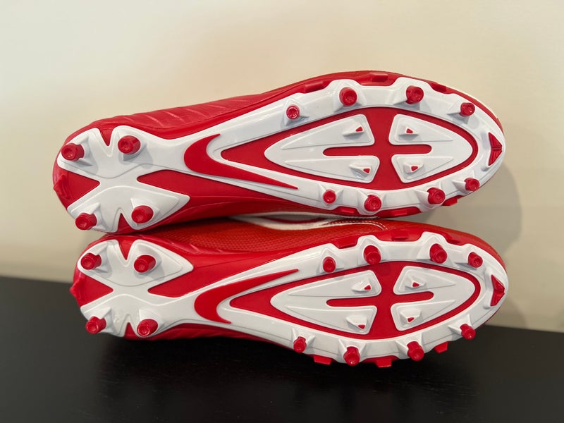 NIKE vapor ultimate football cleat