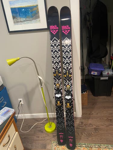Used 184 cm Skis