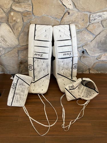 Used 34" Warrior Regular Ritual GT Goalie Full Set