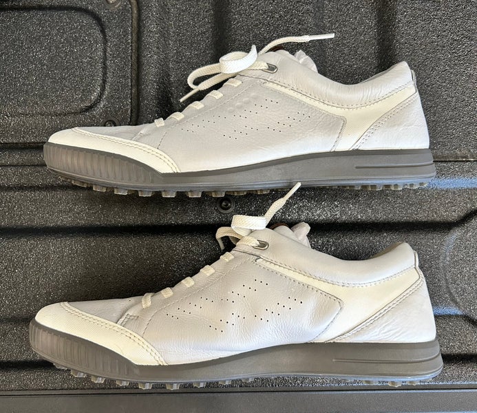 street retro 2.0 golf shoes | SidelineSwap