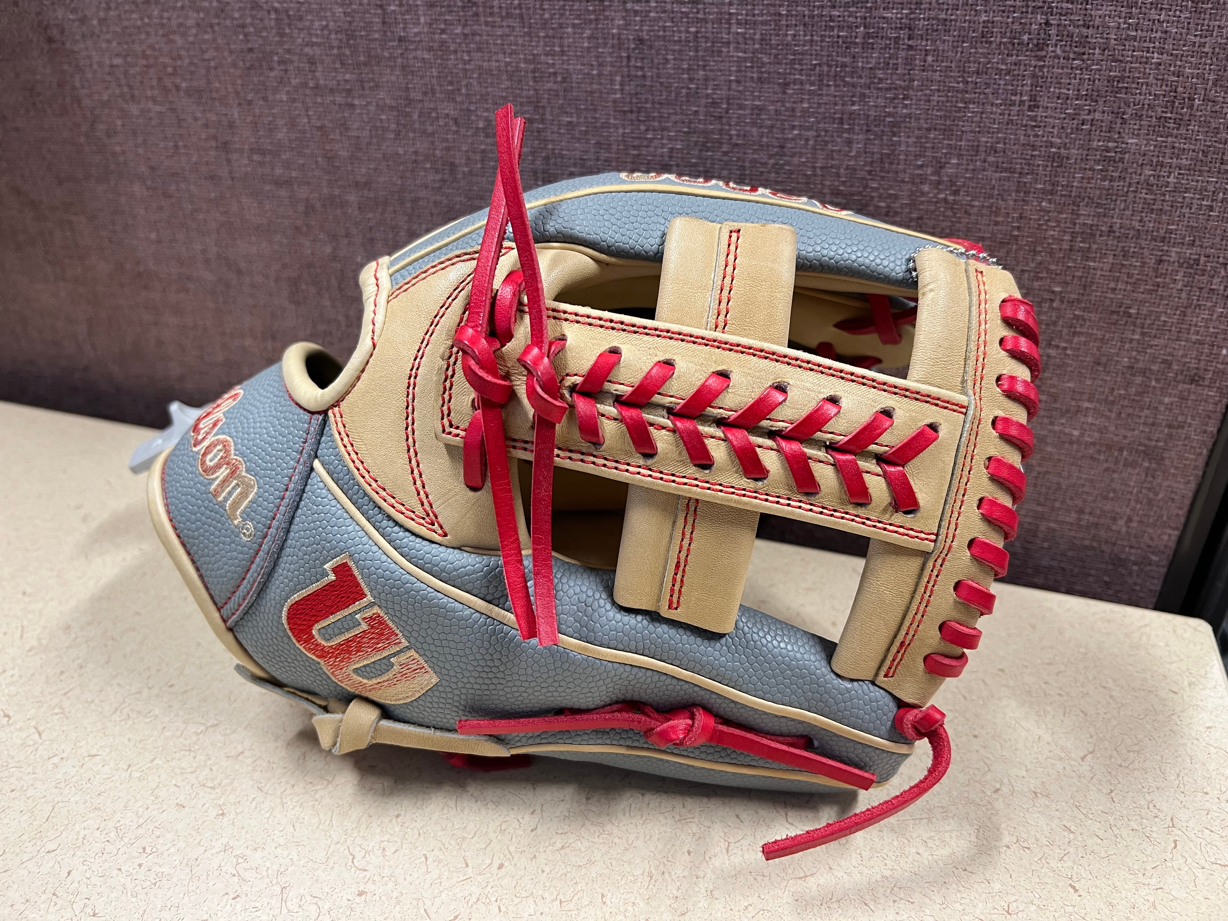 Wilson A2000 1785SS 11.75 Infield Baseball Glove