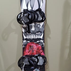 Used Men's Focus Snowboard All Mountain With Bindings Directional Twin