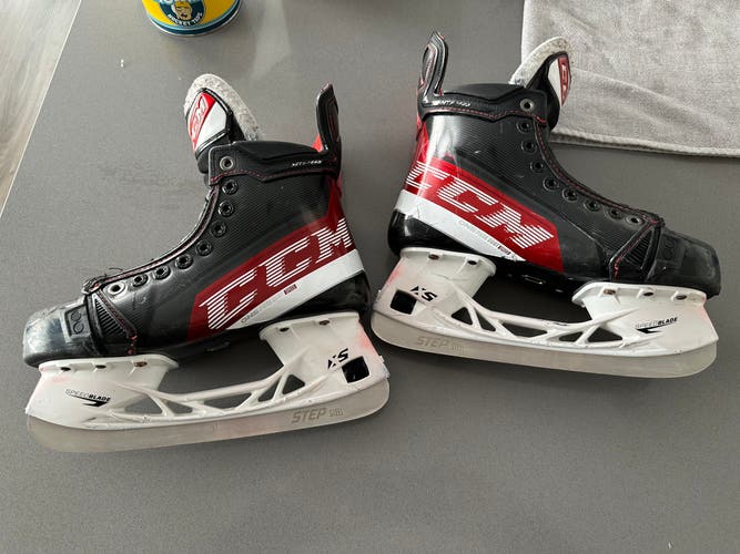 CCM Jetspeed FT4 Skates