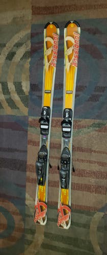 140cm ROSSIGNOL ROC X ADULT Skis with Rossignol EZ Adjust Bindings DIN#2.5-9.5 *USED*