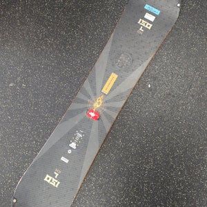 Used Rossignol Accelerator Snowboard 150 Cm Men's Snowboards