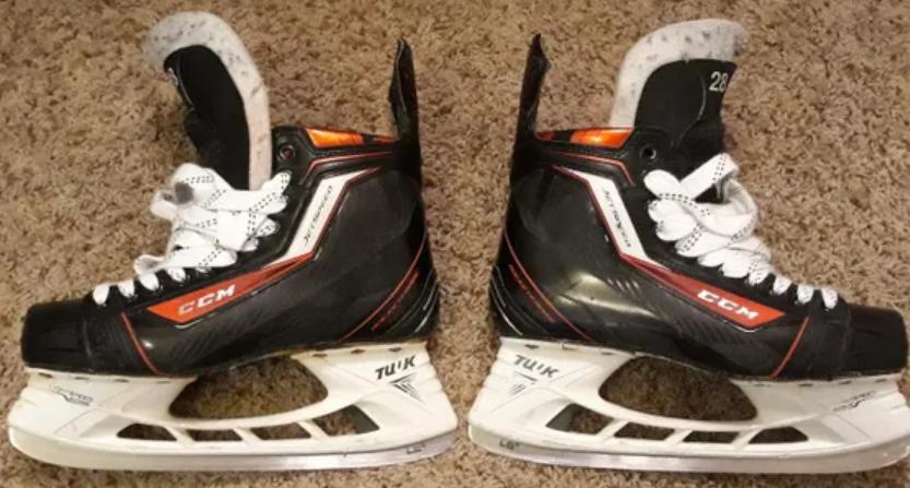 Senior Used CCM Hockey Skates Extra Wide Width Pro Stock Size 9