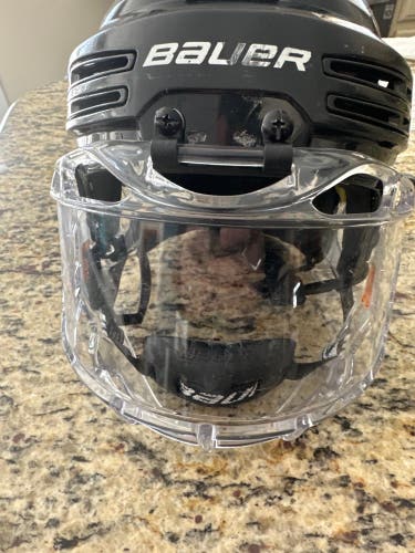 Used Small Bauer Re-Akt 75 Helmet