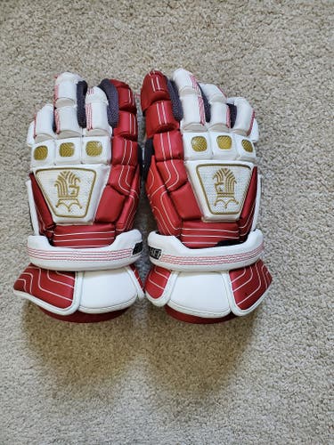 New Player's Brine King II Lacrosse Gloves 13"