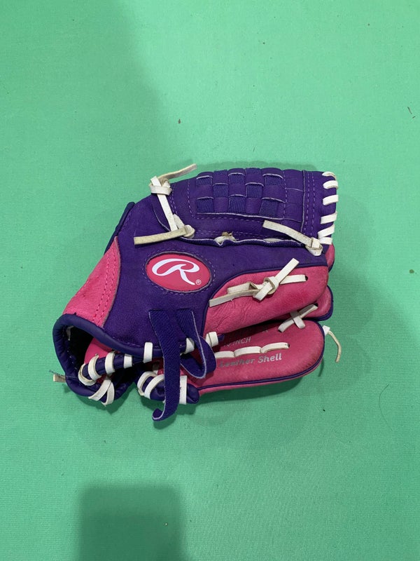 Used Rawlings Highlight Series Right Hand Throw Infield Baseball Glove (10")