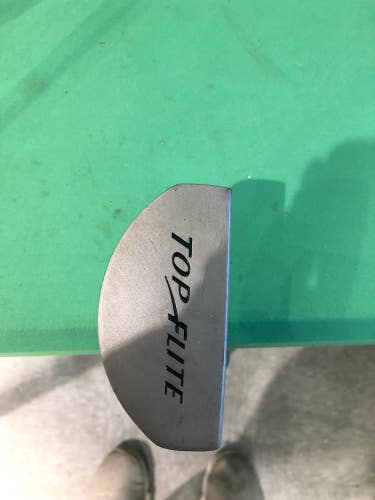 Used Junior Top Flite Right Blade Putter 31"