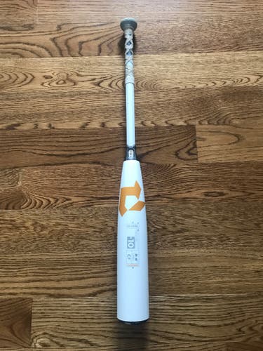 Used USSSA Certified 2022 DeMarini Composite CF Zen Bat (-10) 19 oz 29"