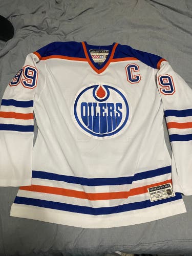 Gretzky Oilers Jersey size 52
