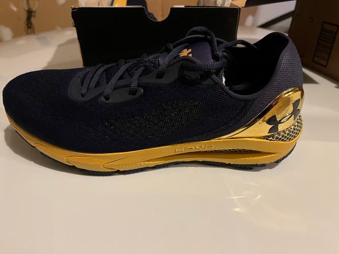 New Under Armour Hovr Shoes Notre Dame Size 10.5