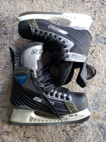 Senior Used Bauer supreme 50 Hockey Skates Regular Width Size 7.5