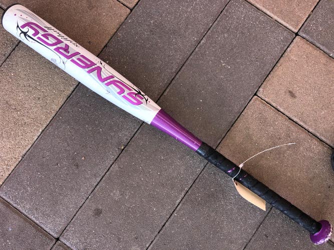 Used Easton Synergy Bat -11 17OZ 28"