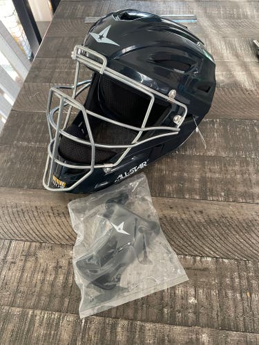 Youth 9-12yo Catchers Helmet