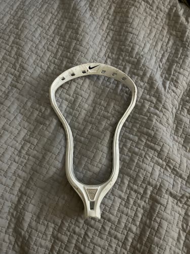 Used Attack & Midfield Unstrung Head Nike Lakota 2