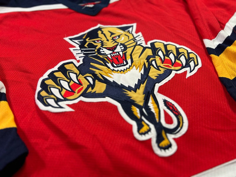 Authentic Vintage CCM NHL Florida Panthers Hockey Jersey Red
