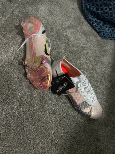 Pink New Molded Cleats Nike Mercurial Superfly 8 Elite FG Cleats