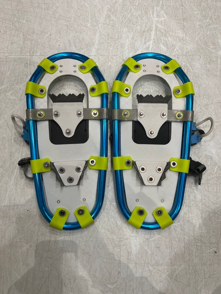Used Yukon Charlie 716 Snowshoes