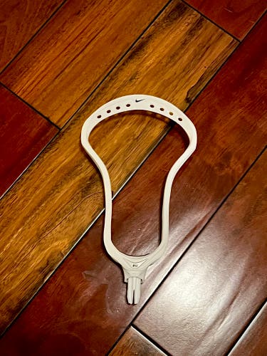 New Unstrung CEO 2 Head