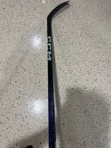 Intermediate Left Hand P28  RibCor Trigger 7 Pro Hockey Stick