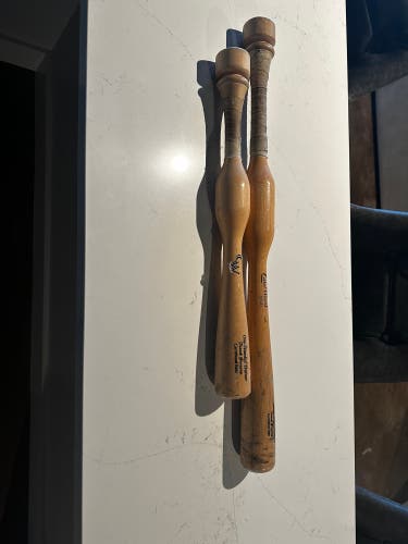 Camwood bat And One-hander