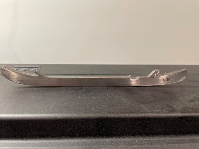 Used Bauer LS2 Runners 254 mm