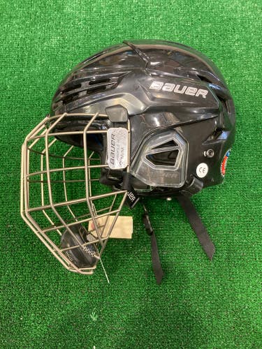 Medium Bauer Profile III Helmet