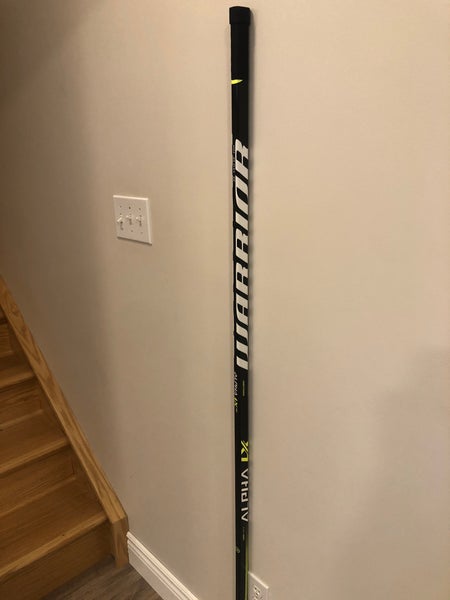 Senior Right Handed W03 Alpha LX 50 Hockey Stick