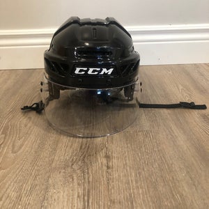 New Medium CCM Vector V08 Helmet