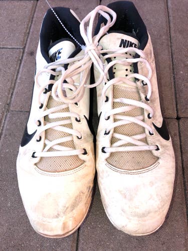 White Used Men's 12.0 (W 13.0) Nike Air Clipper Footwear