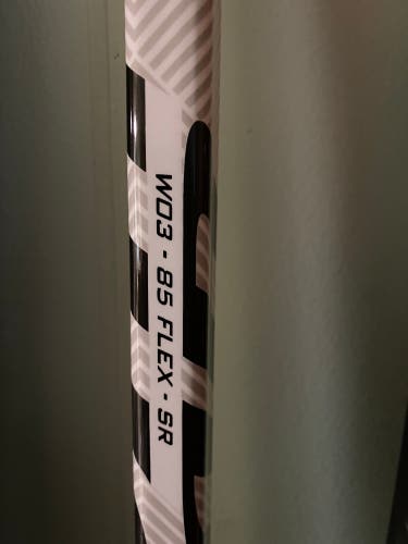 Warrior LXT W0385 RH brand new