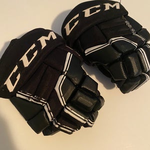 Used CCM 10" HG290 QuickLite QLT290 Gloves