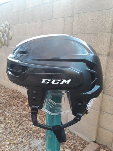 Used Medium CCM Resistance 100 Helmet Pro Stock