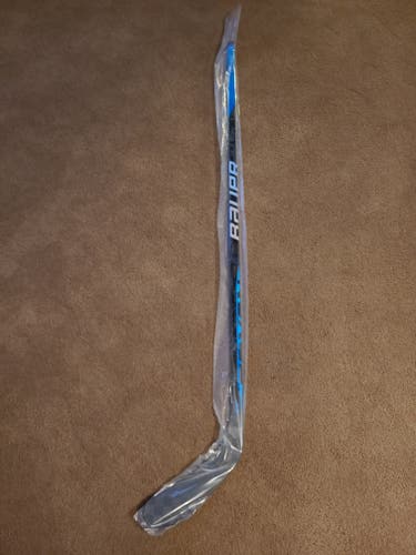New Senior Bauer Right Handed Nexus Sync Hockey Stick P92