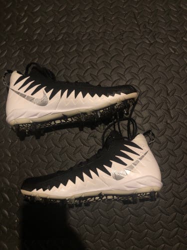 Size 9.5 (Women's 10.5) Mid Top Alpha Menace Pro