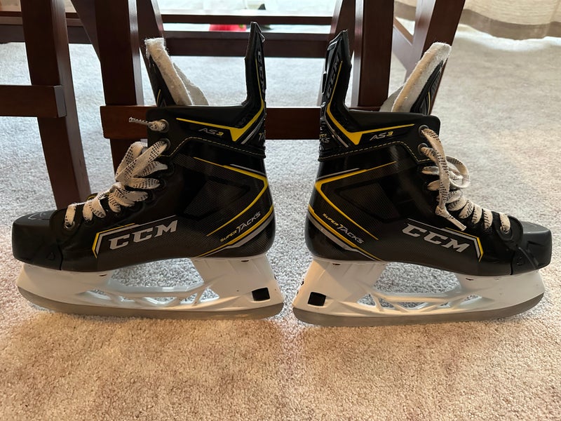Senior Used CCM Super Tacks AS3 Hockey Skates Regular Width Size 8