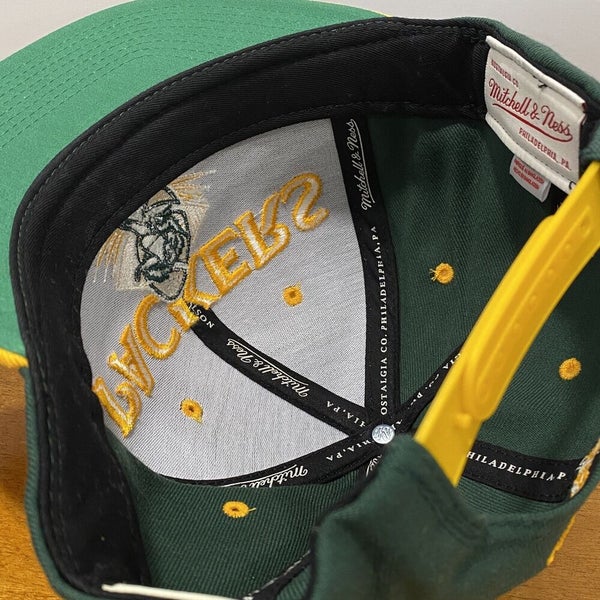 Packers Mitchell & Ness Scrunch Core Strapback Cap