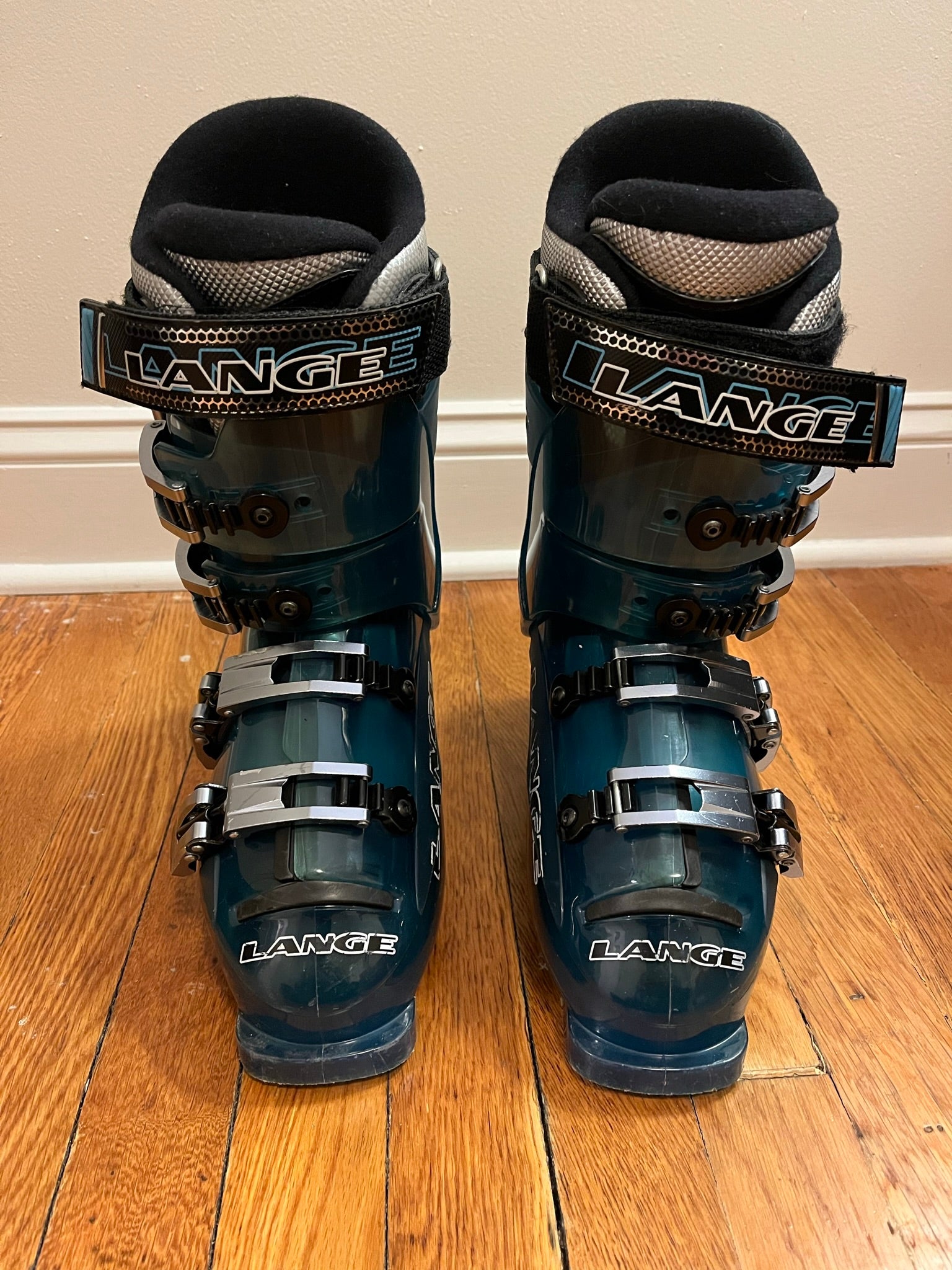 Firebird World Cup 150 flex Plug Boots | SidelineSwap