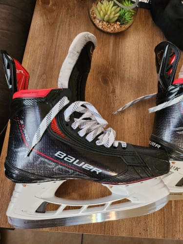 Bauer Vapor 3X Pro Hockey Skates Size 8
