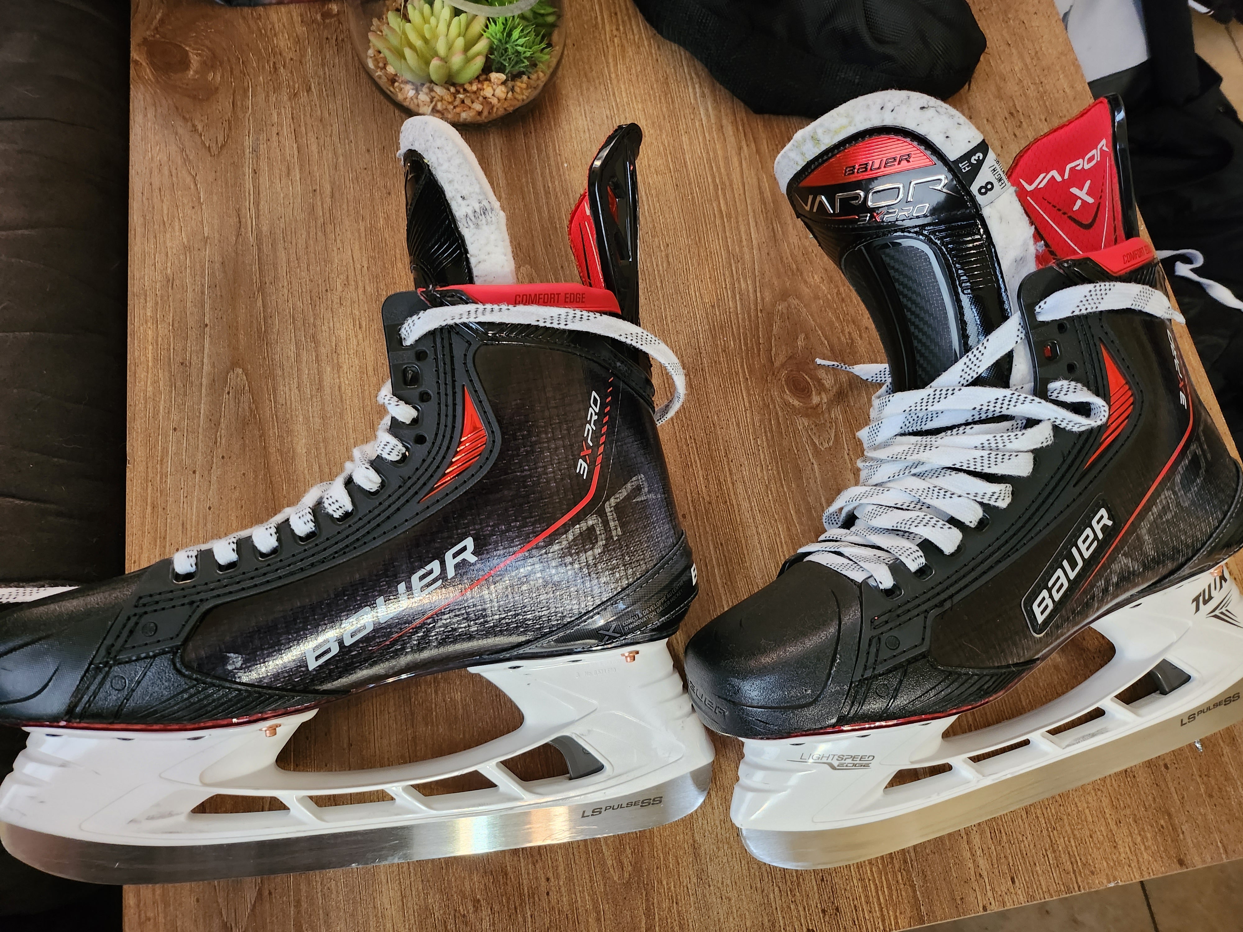 Bauer Vapor 3X Pro Hockey Skates Size 8   SidelineSwap