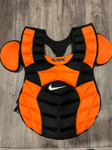 Nike Vapor Pro Issue Catchers Chest Protector Baseball Sz 17” Rare Orange/Black