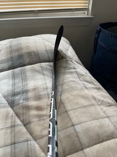 Senior Left Hand P92 Nexus 1N Hockey Stick