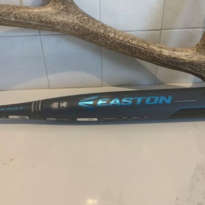 2018 EASTON GHOST 30/19 (-11) FAST PITCH SOFTBALL BAT